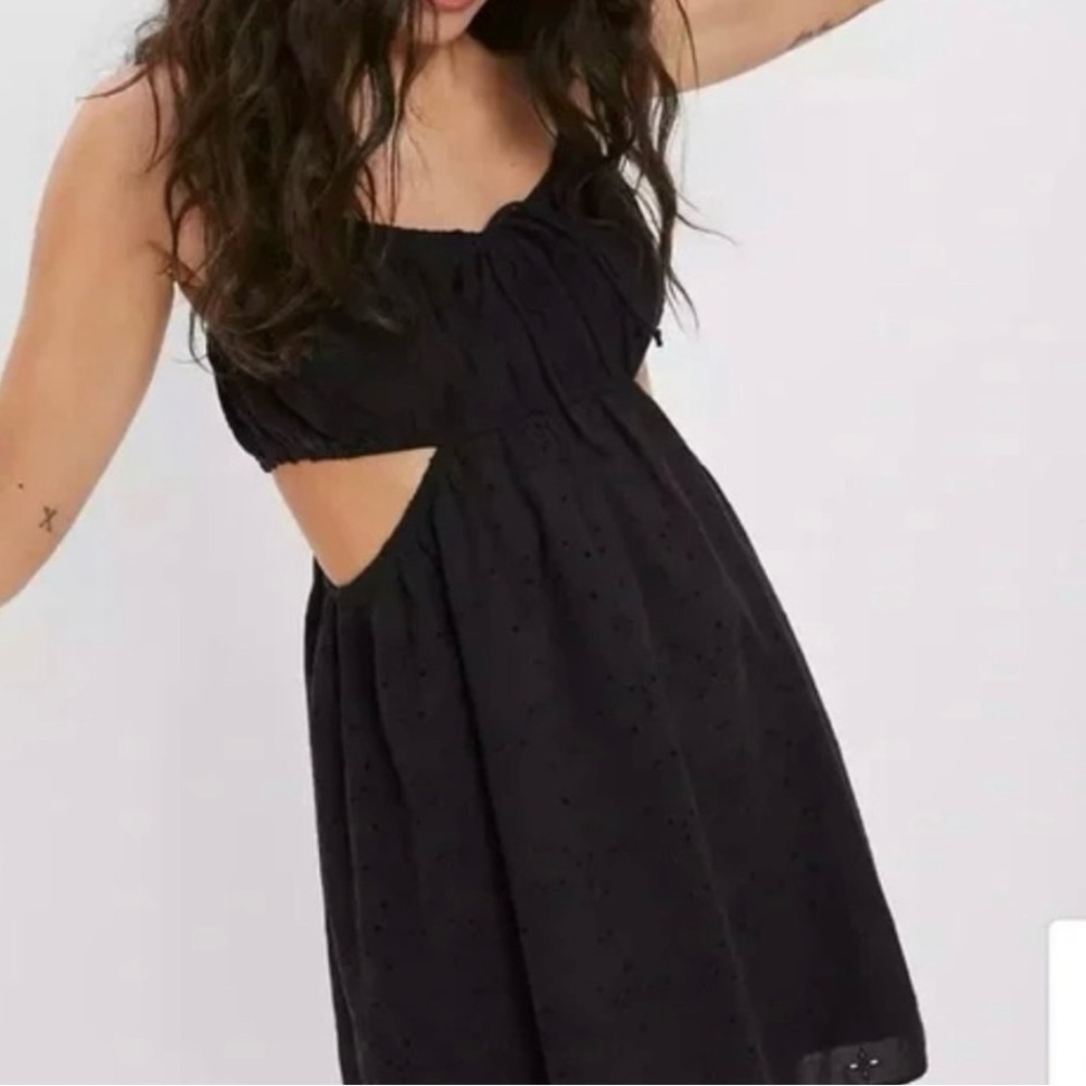American eagle cute flowy dress black